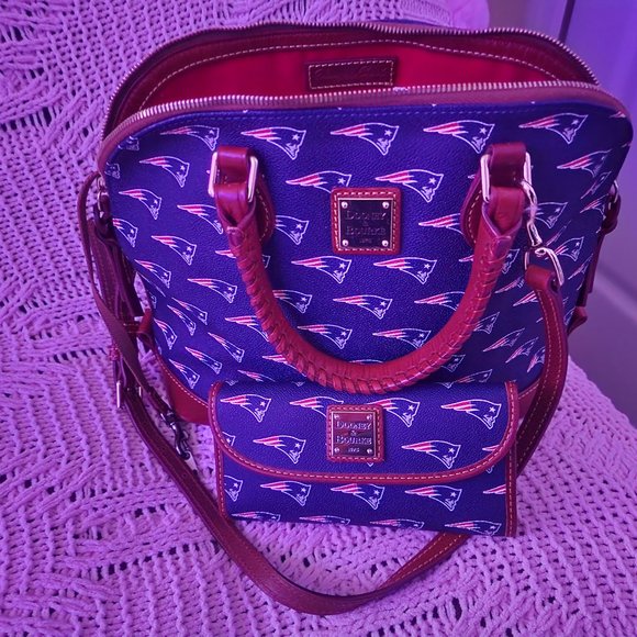 PURSE AND WALLET - Picture 1 of 4